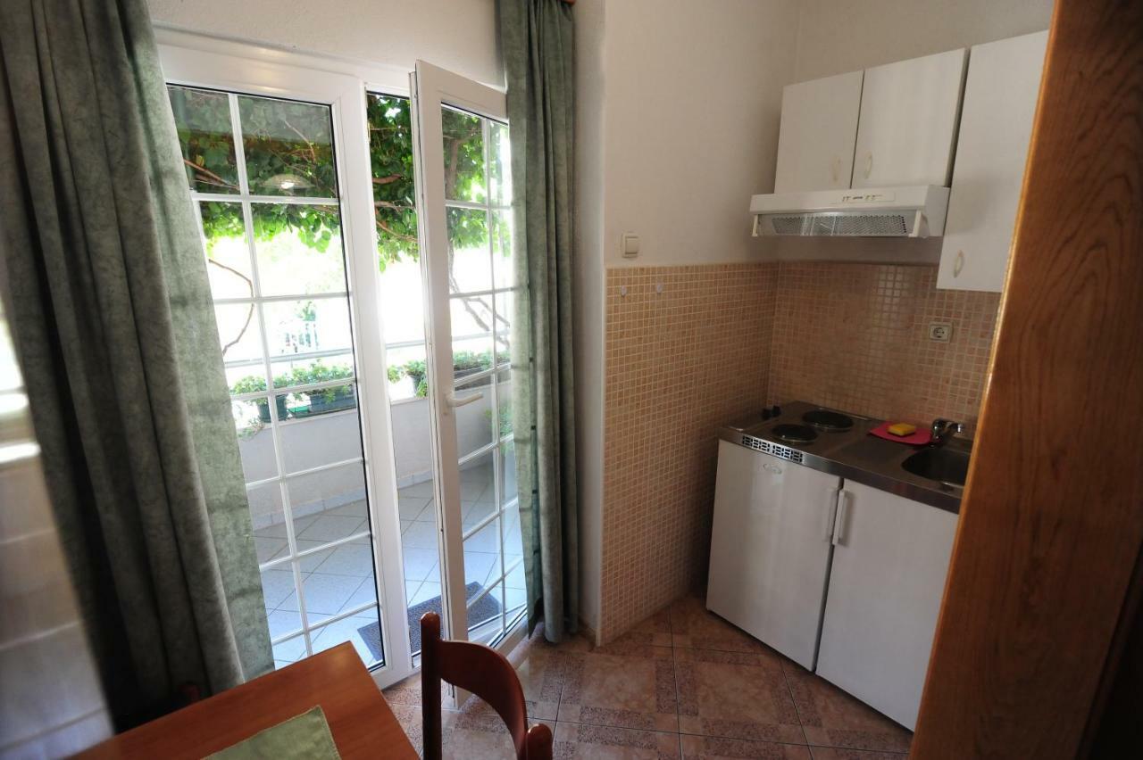 Milic Apartments Makarska Ngoại thất bức ảnh